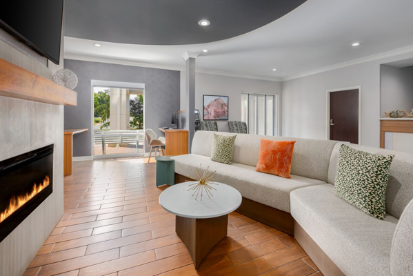 Spring Hills Suites by Marriott Herndon Reston